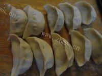 美味的三鲜馅饺子做法图解13)