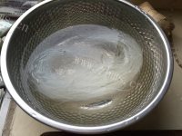 热腾腾的肉末粉丝做法图解2)