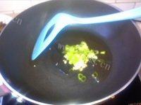 迷人的鸡刨豆腐做法图解7)