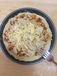 美味的原香烧烤鸡肉披萨做法图解10)