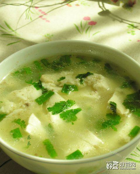 生鱼豆腐汤