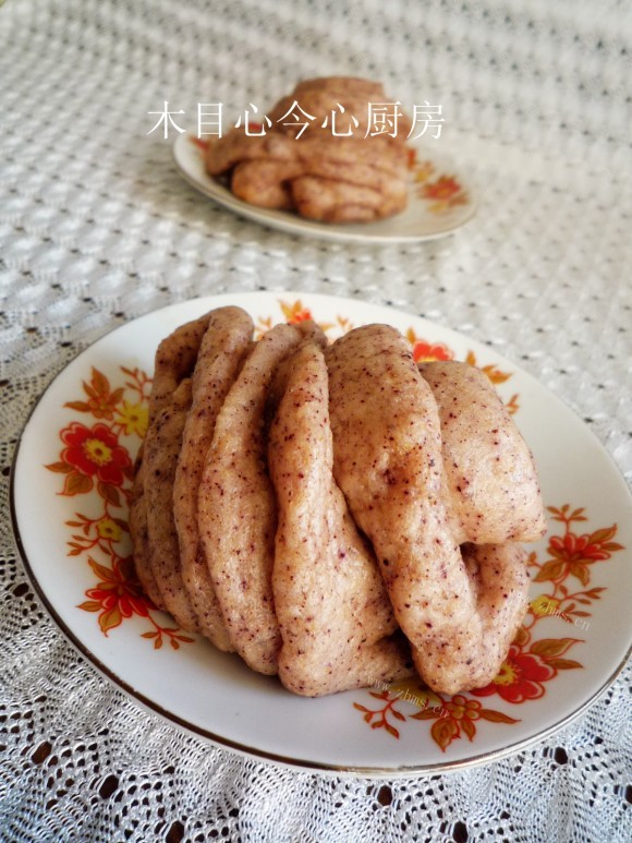 杂粮花卷