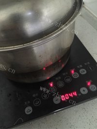 适合宝宝吃的鸡蛋羹做法图解7)