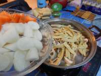 美味的番茄素火锅做法图解16)