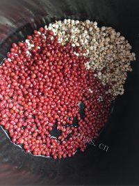 红豆薏米甜汤做法图解1)
