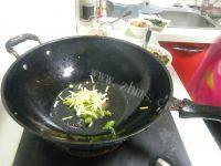 家常菜小白菜煎豆腐做法图解6)