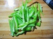 家常菜干煸茄条做法图解3)