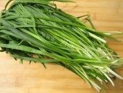美味的鸡蛋炒韭菜做法图解1)