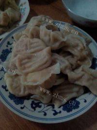 自己做的猪肉白菜饺子