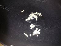 简易芥蓝牛肉炒河粉做法图解3)
