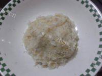 自己做的酸菜馅饺子做法图解4)