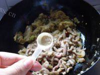 家常菜酸菜肉丝做法图解11)