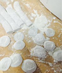 美味的三鲜蒸饺做法图解5)