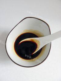 自制蔬菜炒面做法图解2)