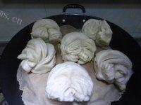 口感好的蒸花卷做法图解11)