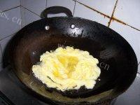 清淡的蒜苔炒鸡蛋的做法图解五