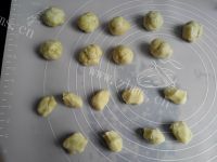 自制枣泥菊花酥做法图解5)