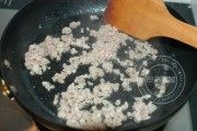 美味的番茄肉酱意粉做法图解5)
