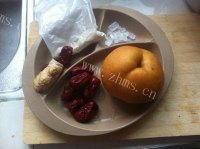 美味的老姜红枣雪梨汁做法图解1)
