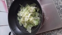 香喷喷的酱肉面条做法图解1)