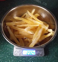 空气炸锅薯条做法图解1)