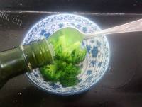 好吃的土豆西兰花吉利虾做法图解5)