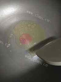 独特的红烧肉做法图解3)