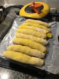 自制南瓜排包做法图解5)