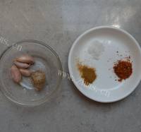 好吃的香辣孜然烤排骨做法图解2)
