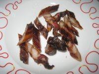 自己做的腊肉焖饭做法图解2)