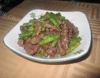 食欲满满的牛肉炒豆角