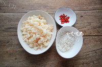 美味的清热祛火桂花莲藕羹做法图解2)