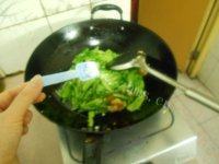 可口的蒜蓉油麦菜做法图解6)