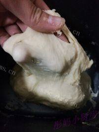 家常菜肉松面包卷做法图解3)