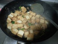 美味的豆瓣酱烧豆腐做法图解10)