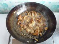 土豆炖牛肉做法图解10)