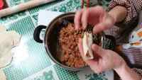好吃的鲜肉饺子做法图解8)