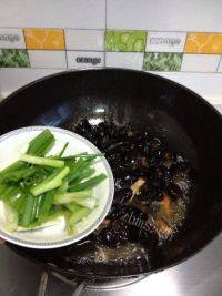 家常香菇木耳做法图解7)
