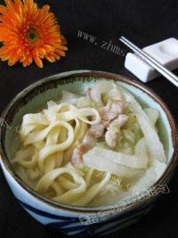 简单的热汤面