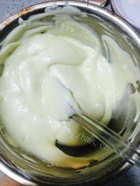 美味的「手工美食」拉花蛋糕做法图解8)