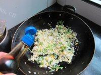 青菜炒饭自制做法图解12)