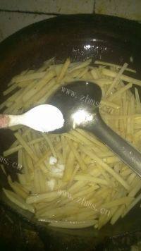 在家做的清炒土豆丝做法图解5)