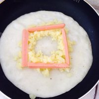 美味火腿烘蛋松饼做法图解8)