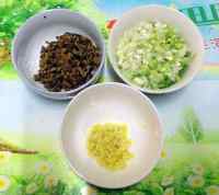 美味的香菇猪肉包做法图解5)