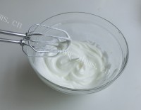 美味摩卡杯子蛋糕做法图解5)