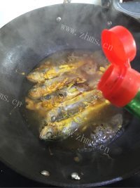 家常菜红烧小黄鱼做法图解9)