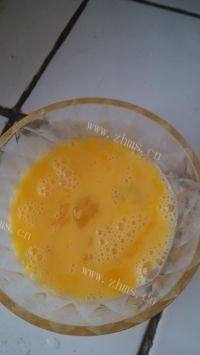 诱人的西红柿鸡蛋汤做法图解3)