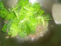 家常菜芹菜炒牛肉做法图解9)
