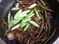 简易版干锅茶树菇