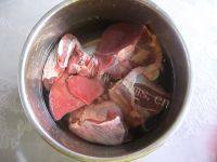 「家有大厨」酱牛肉做法图解3)